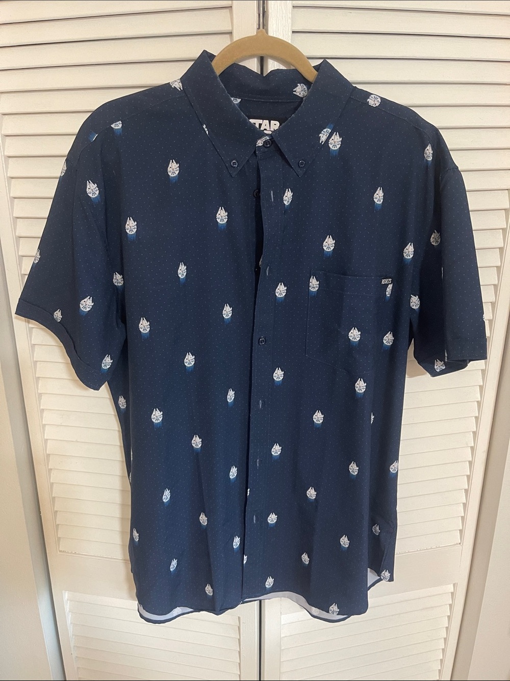 Star Wars Navy Short Sleeve Button-Down Shirt with Small Emblem Print